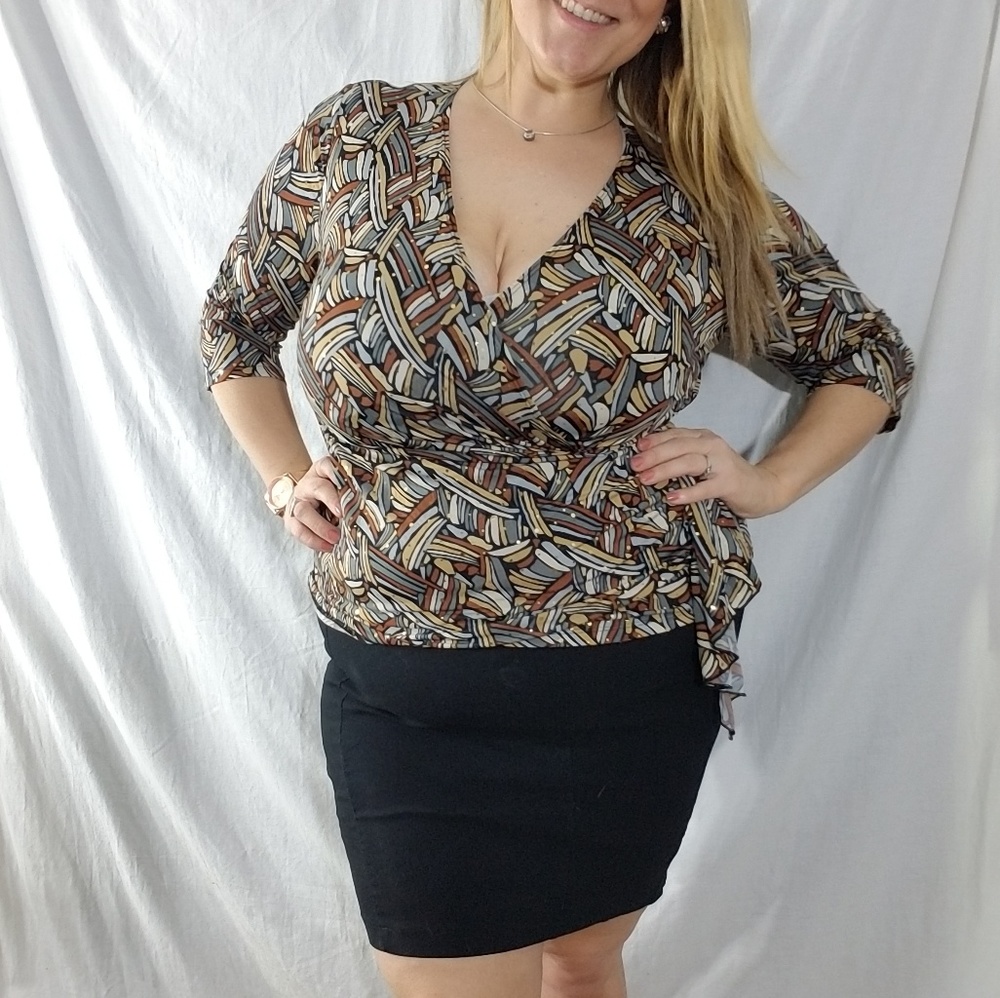Show Off Your Curves! Womens Plus Sequin Wrap Top
